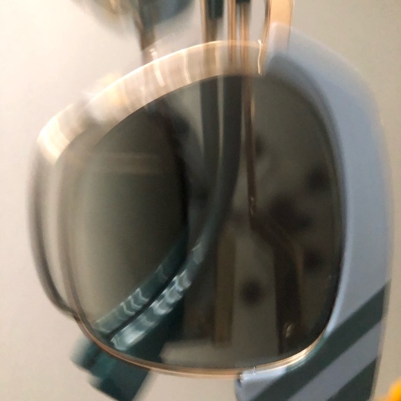 FENDI CAT EYE SHADES AUTHENTIC - Picture 6 of 13